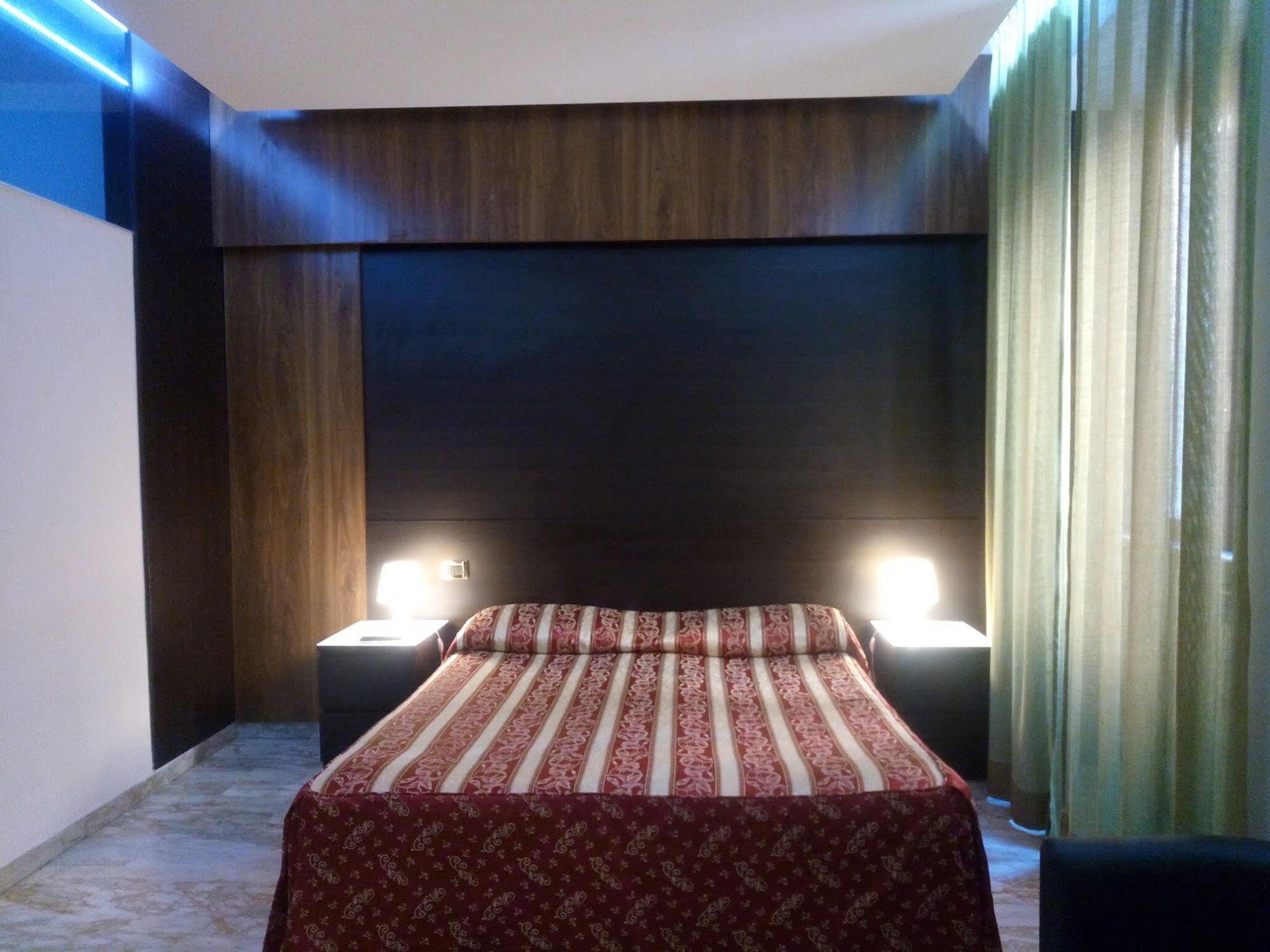 Hotel Milazzo Roma Exterior foto